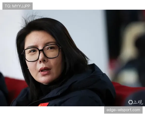 杜丽训练完顺手买了个包,这自律和消费观也太反差了 杜丽训练完顺手买了个包,这自律和消费观也太反差了