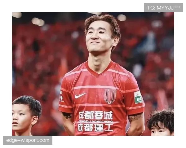 韦世豪带着亿万身家买菜,收银员都傻眼了? 韦世豪带着亿万身家买菜,收银员都傻眼了?